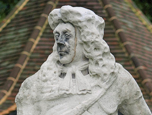 Charles II statue